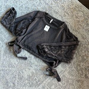 Free People Movement soft cropped pullover top!
